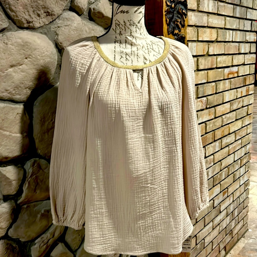 NWT JM Collection Beige Lightweight Blouse XS
